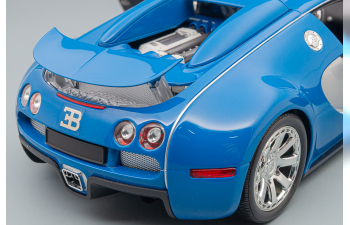 BUGATTI Veyron edition Centenaire 2009, chrome / blue