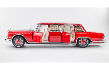 Mercedes-Benz 600 Pullman Limousine “Red Baron”