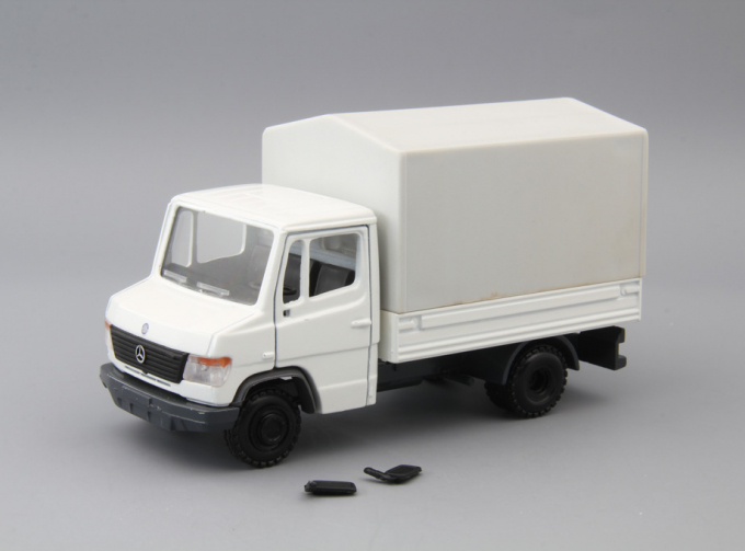 MERCEDES-BENZ Vario, white