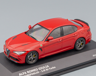 ALFA ROMEO Giulia Quadrifoglio (2019), Red