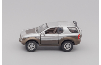 ISUZU V-Cross, silver