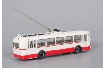 ЗИУ 5 троллейбус (1961-1969), красно-белый