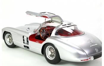MERCEDES-BENZ 300 SLR Uhlenhaut Coupe, Der Rote (1955), silver