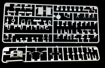 Сборная модель Infantry Tank Mk.III “Valentine” Mk.IX