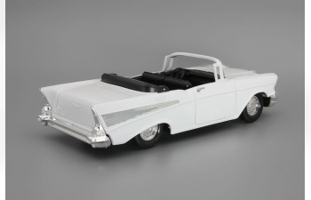 CHEVROLET (1957), white