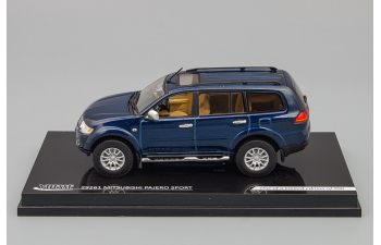 MITSUBISHI Pajero Sport, dark blue mica