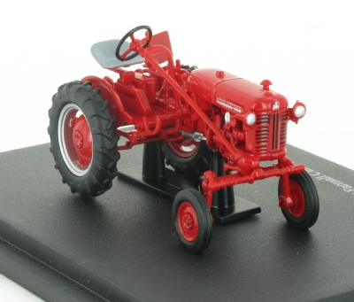 IH Farmall Cub