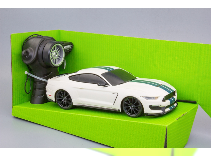 RC модель FORD Shelby GT350, white