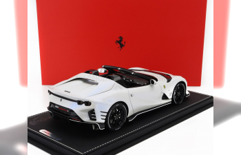 FERRARI 812 Competizione A Spider (2022) - Con Vetrina - With Showcase, Bianco Onda Marina - Matt White