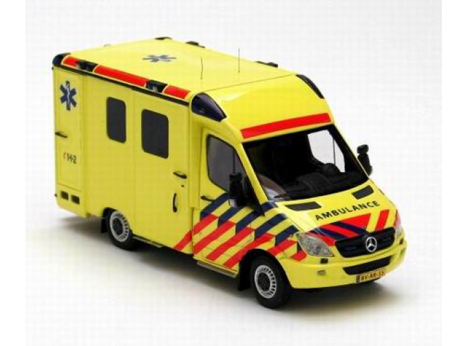 MERCEDES-BENZ Sprinter Ambulance SWB 2008, желтый