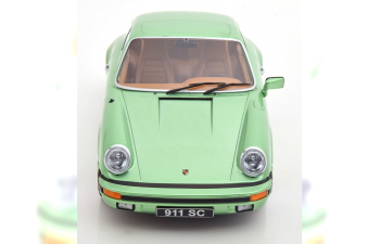 PORSCHE 911 SC Coupe (1978), light green-metallic