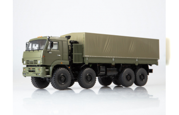 Камский грузовик 6560 бортовой (с тентом), хаки