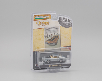 (Greenlight!) OLDSMOBILE 4-4-2 "The Complete Escape Machine" (1972), chrome