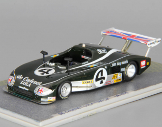 FORD DE CADENET Lola T380 #4 LM 75, black