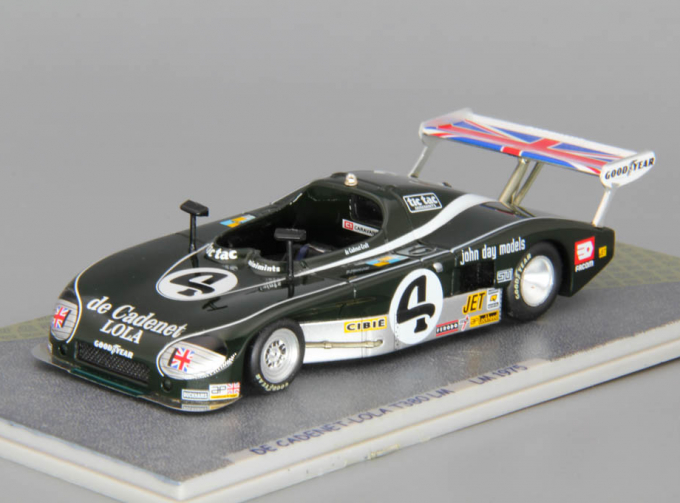 FORD DE CADENET Lola T380 #4 LM 75, black