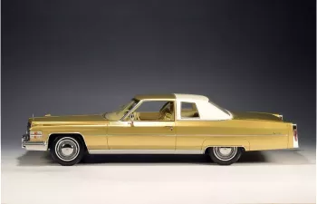 CADILLAC Coupe Deville (1974), Promenade Gold Met