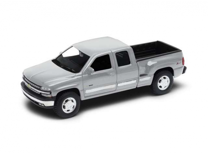 Chevrolet Silverado Extended Cab Sportline Box 1999 серебристый