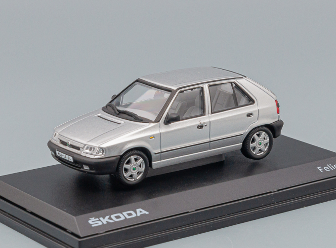 SKODA Felicia 1994 Stříbrná Metalíza