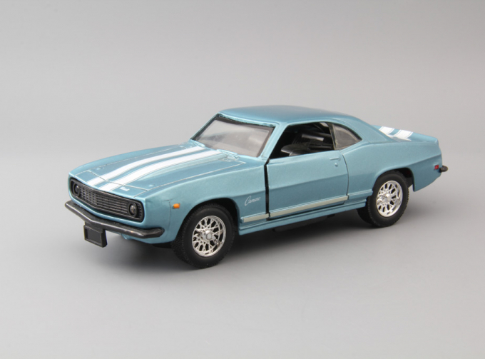 CHEVROLET Camaro Z28 (1969), light blue metallic