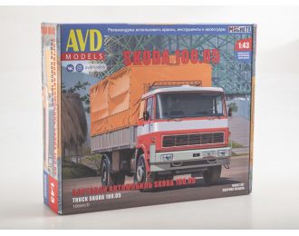 Сборная модель SKODA 100.05 бортовой с тентом