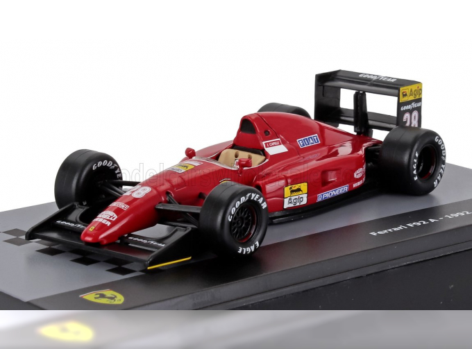 FERRARI F1 F92a №28 Season (1992) Ivan Capelli - Con Vetrina - With Showcase, Red Black