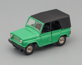 УАЗ 469, зеленый