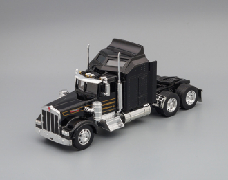 KENWORTH W900, black