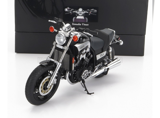 YAMAHA Vmax (1993), Black