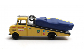 LOLA Under Cover - T70 Mkiii Race Version (1967), Blue Yellow