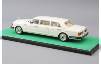 ROLLS ROYCE Silver Spirit II, white