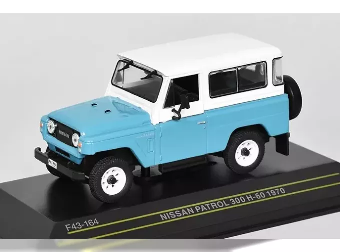 NISSAN Patrol 300 H-6 (1970) light blue / white