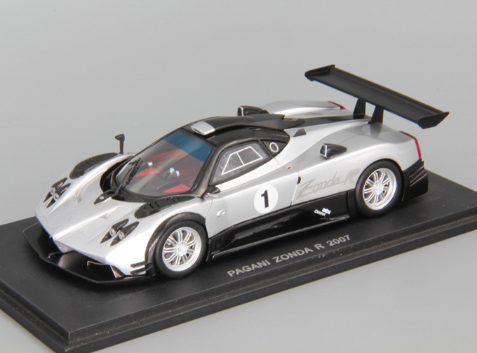 PAGANI Zonda R #1 (2007), silver / black