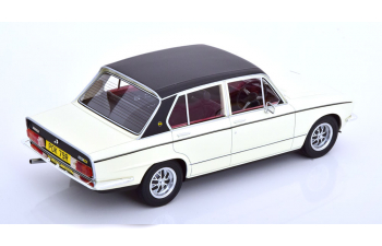 TRIUMPH Dolomite Sprint (1975), white black