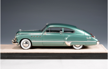BUICK Roadmaster Sedanette (1949), Cirrus Green Metallic