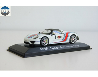 PORSCHE 918 Spyder #1 Weissach Package Martini White