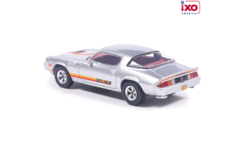 CHEVROLET Camaro Z/28 Coupe (1979), silver with orange stripes