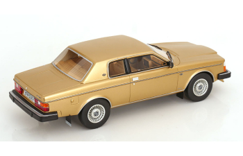 VOLVO 262C BERTONE (1981), gold metallic