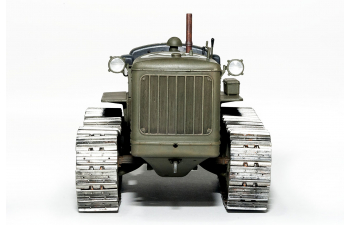 Сборная модель Трактор U.S. TRACTOR w/Towing Winch & Crewmen