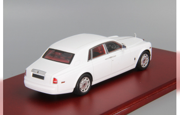 ROLLS-ROYCE Phantom Sedan (2009), english white