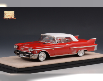 CADILLAC Series 62 Convertible (закрытый) 1958 Red