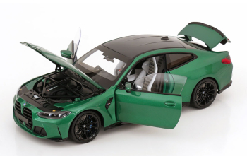 BMW M4 G82 (2024), green metallic