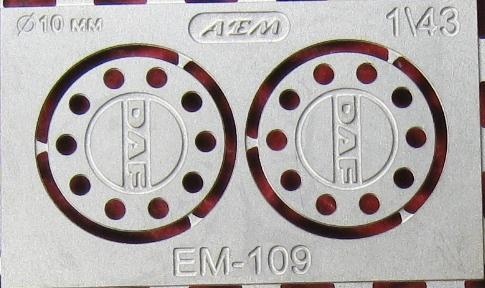 Фототравление Колпаки передних колес DAF, матовый никель