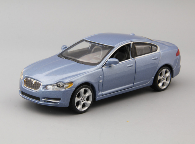 JAGUAR XF, blue metallic