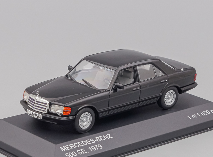 MERCEDES-BENZ 500 SE W126 (1979), metallic black