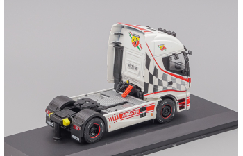 IVECO FIAT Stralis E5 Hi-way Tractor Truck Abarth 2-assi (2016), White Red Black