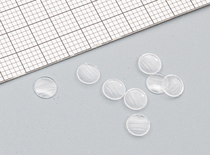 Комплект линз для фар (с рифлением) FORD позднее выпуклое (4,7 мм), 8 шт