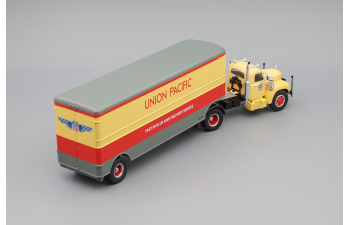 MACK B61 с полуприцепом "Union Pacific" 1955 Light Yellow / Red / Grey