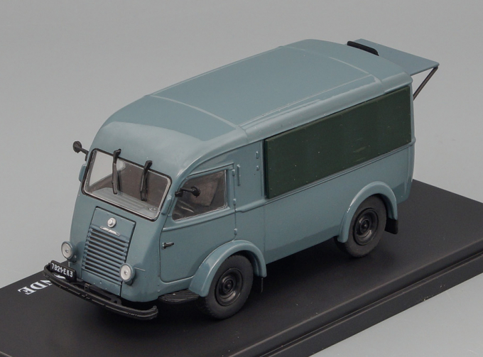 RENAULT 206 E1 Camionnette Marchande (1956), grey