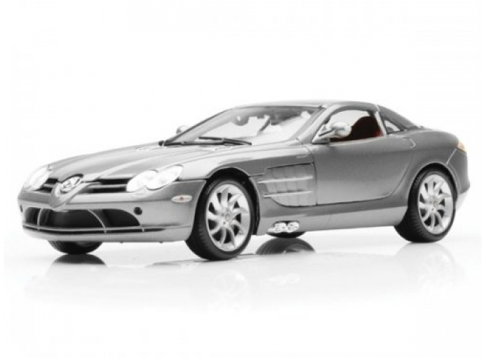 MERCEDES-BENZ SLR, серый