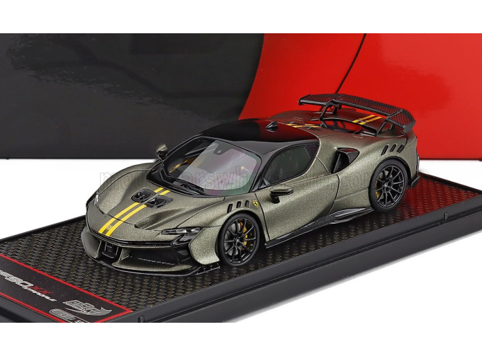FERRARI Sf90 Xx Stradale (2024), Verde Masoni - Matt Green Black